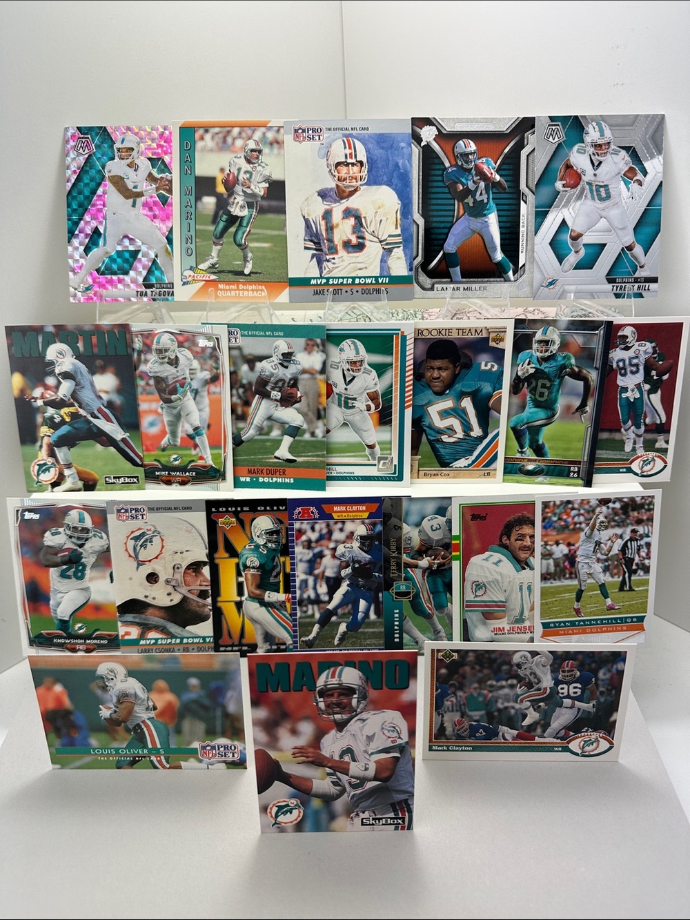 Dolphins lot of 22 w/ Dan Marino/Larry Csonka/Clayton/Duper/Oliver/Cox/Hill